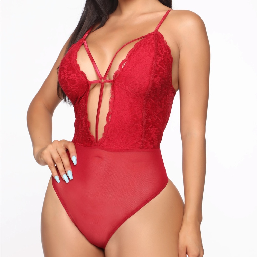 Red Fashion Nova lace bodysuit size small